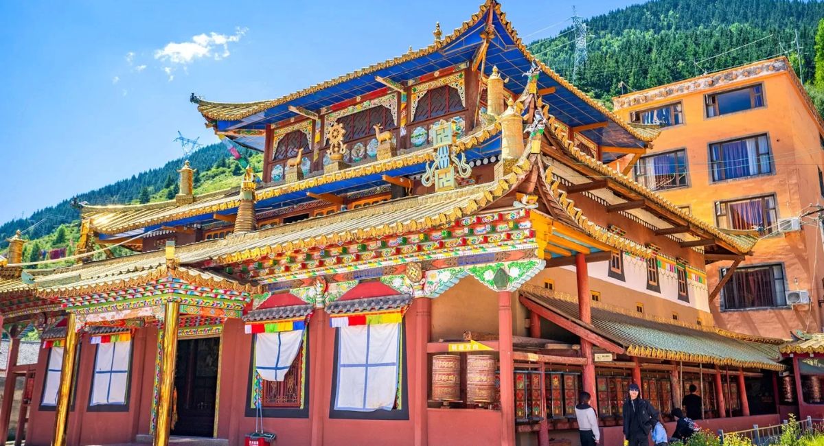 Thị trấn Xuyên Chủ Tự - Cửa Ngõ Bí Ẩn Mở Ra Vẻ Đẹp Tứ Xuyên - Du Lịch Okela