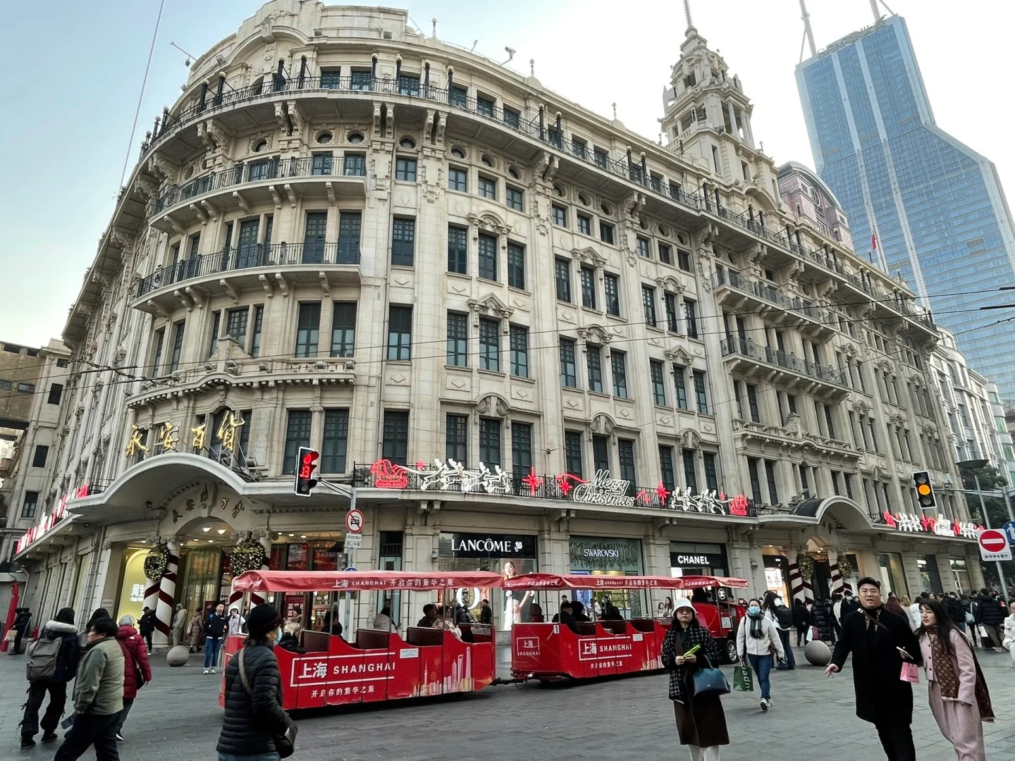 PHỐ ĐI BỘ NAM KINH THƯỢNG HẢI - PHỐ ĐI BỘ NHỘN NHỊP VÀ SẦM UẤT BẬC NHẤT TRUNG QUỐC