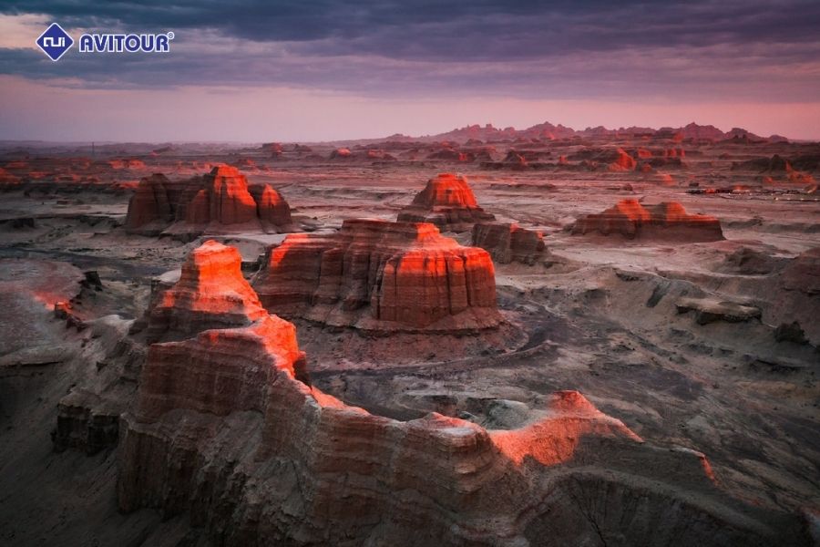 Giải mã bí mật thành phố ma Urho, nơi quỷ dữ gầm thét giữa sa mạc Tân | Du lịch Hàng không Việt Nam