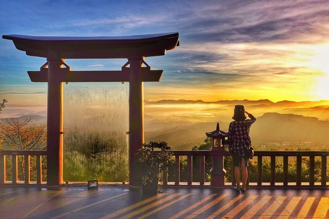 Chùa Linh Quy Pháp Ấn ở đâu? Kinh nghiệm tham quan A-Z