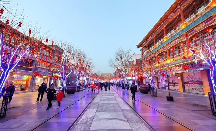 北京前门大街 - Phố đi bộ Tiền Môn ở Bắc Kinh những ngày giáp Tết.